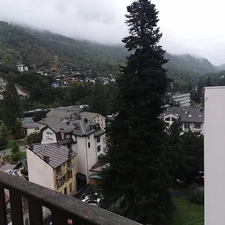 Apartamento Royale, Avec Terrasse Au 6eme Etage Avec Ascenseur Brides-les-Bains